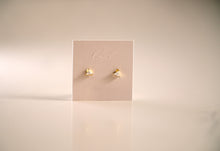 Load image into Gallery viewer, Triangle Solitaire Stud Earrings
